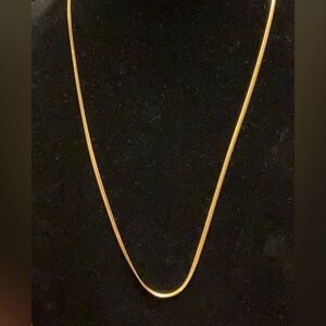 Gold tone snake chain vintage